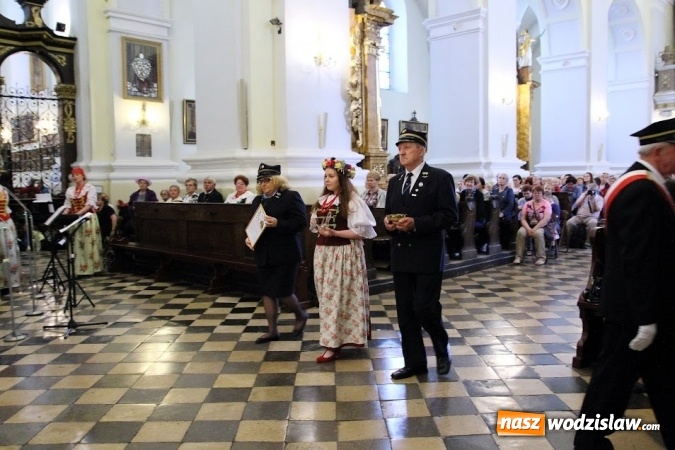 Zdjęcie w galerii na portalu naszwodzislaw.com: Pociągiem do sanktuarium w Gidlach. Pielgrzymka z Olzy  wiadomości z regionu