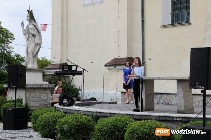 Zdjęcie w galerii na portalu naszwodzislaw.com: Pociągiem do sanktuarium w Gidlach. Pielgrzymka z Olzy  wiadomości z regionu