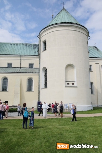 Zdjęcie w galerii na portalu naszwodzislaw.com: Pociągiem do sanktuarium w Gidlach. Pielgrzymka z Olzy  wiadomości z regionu