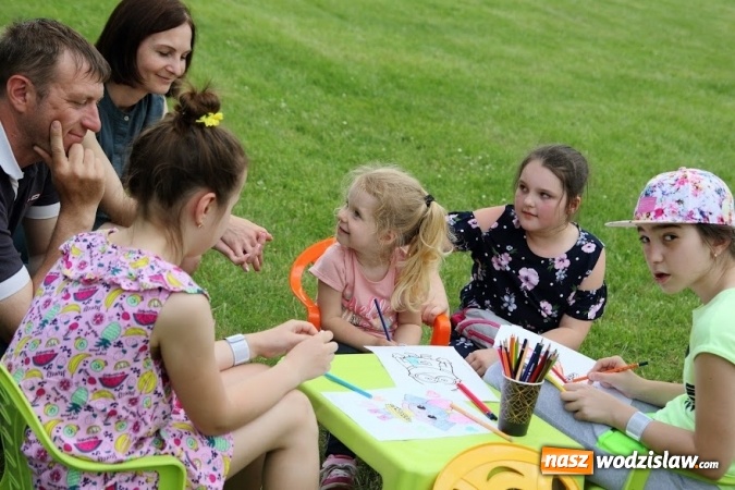 Zdjęcie w galerii na portalu naszwodzislaw.com: Pociągiem do sanktuarium w Gidlach. Pielgrzymka z Olzy  wiadomości z regionu