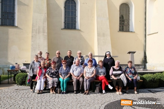 Zdjęcie w galerii na portalu naszwodzislaw.com: Pociągiem do sanktuarium w Gidlach. Pielgrzymka z Olzy  wiadomości z regionu