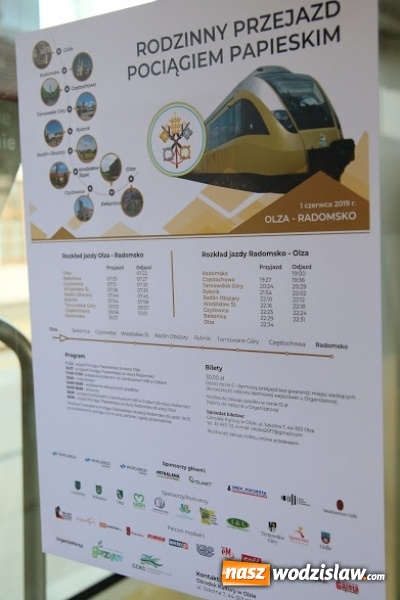 Zdjęcie w galerii na portalu naszwodzislaw.com: Pociągiem do sanktuarium w Gidlach. Pielgrzymka z Olzy  wiadomości z regionu