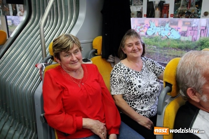 Zdjęcie w galerii na portalu naszwodzislaw.com: Pociągiem do sanktuarium w Gidlach. Pielgrzymka z Olzy  wiadomości z regionu