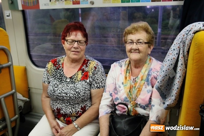 Zdjęcie w galerii na portalu naszwodzislaw.com: Pociągiem do sanktuarium w Gidlach. Pielgrzymka z Olzy  wiadomości z regionu