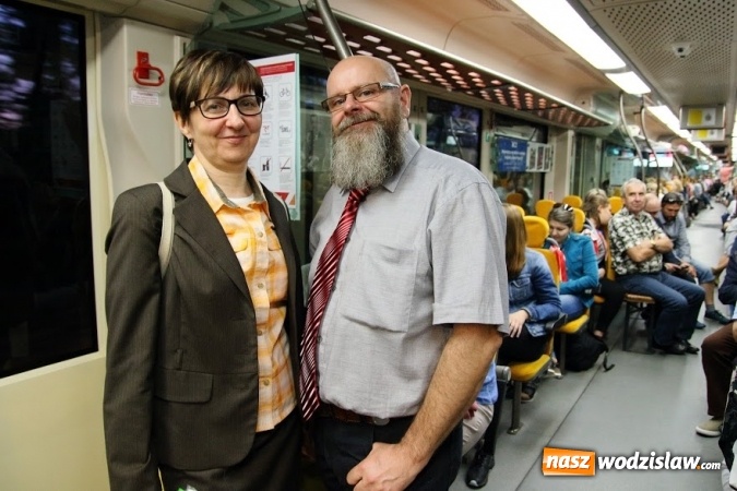 Zdjęcie w galerii na portalu naszwodzislaw.com: Pociągiem do sanktuarium w Gidlach. Pielgrzymka z Olzy  wiadomości z regionu