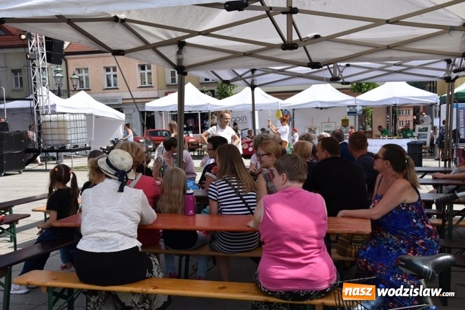 Zdjęcie w galerii na portalu naszwodzislaw.com: Festiwal Kultury na wodzisławskim Rynku za nami [FOTO] wiadomości z regionu