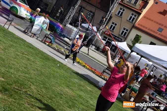 Zdjęcie w galerii na portalu naszwodzislaw.com: Festiwal Kultury na wodzisławskim Rynku za nami [FOTO] wiadomości z regionu