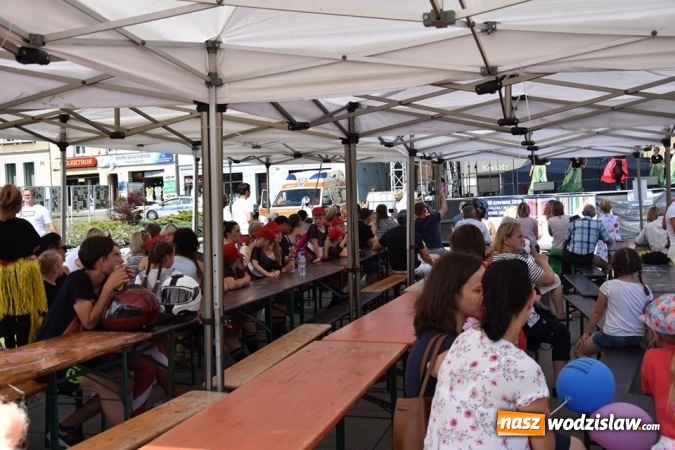 Zdjęcie w galerii na portalu naszwodzislaw.com: Festiwal Kultury na wodzisławskim Rynku za nami [FOTO] wiadomości z regionu