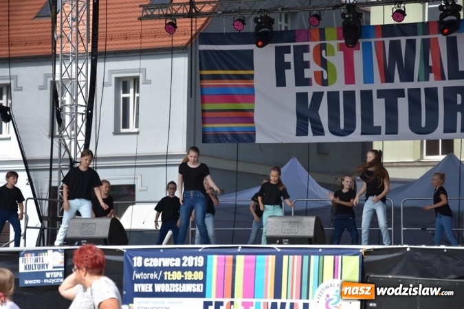 Zdjęcie w galerii na portalu naszwodzislaw.com: Festiwal Kultury na wodzisławskim Rynku za nami [FOTO] wiadomości z regionu
