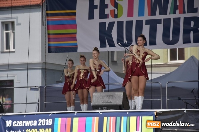 Zdjęcie w galerii na portalu naszwodzislaw.com: Festiwal Kultury na wodzisławskim Rynku za nami [FOTO] wiadomości z regionu
