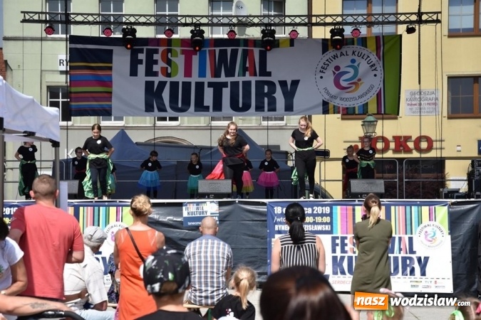 Zdjęcie w galerii na portalu naszwodzislaw.com: Festiwal Kultury na wodzisławskim Rynku za nami [FOTO] wiadomości z regionu