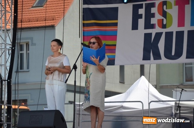 Zdjęcie w galerii na portalu naszwodzislaw.com: Festiwal Kultury na wodzisławskim Rynku za nami [FOTO] wiadomości z regionu