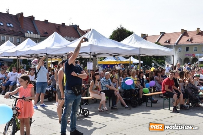 Zdjęcie w galerii na portalu naszwodzislaw.com: Festiwal Kultury na wodzisławskim Rynku za nami [FOTO] wiadomości z regionu