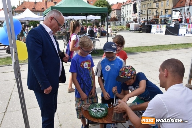 Zdjęcie w galerii na portalu naszwodzislaw.com: Festiwal Kultury na wodzisławskim Rynku za nami [FOTO] wiadomości z regionu