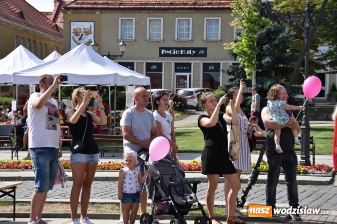 Zdjęcie w galerii na portalu naszwodzislaw.com: Festiwal Kultury na wodzisławskim Rynku za nami [FOTO] wiadomości z regionu