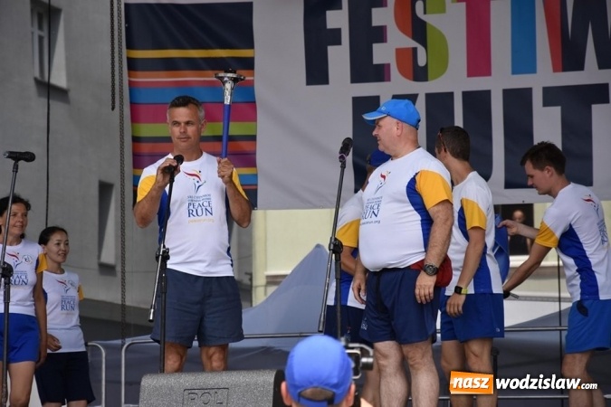 Zdjęcie w galerii na portalu naszwodzislaw.com: Festiwal Kultury na wodzisławskim Rynku za nami [FOTO] wiadomości z regionu