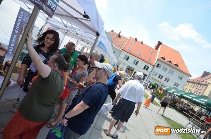 Zdjęcie w galerii na portalu naszwodzislaw.com: Festiwal Kultury na wodzisławskim Rynku za nami [FOTO] wiadomości z regionu