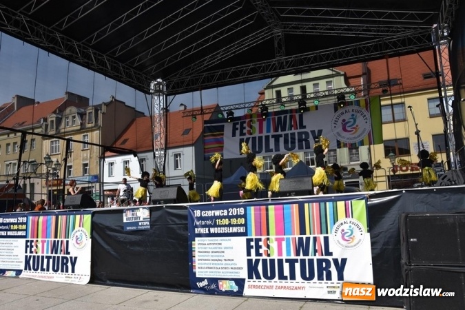 Zdjęcie w galerii na portalu naszwodzislaw.com: Festiwal Kultury na wodzisławskim Rynku za nami [FOTO] wiadomości z regionu