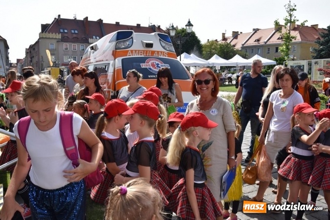 Zdjęcie w galerii na portalu naszwodzislaw.com: Festiwal Kultury na wodzisławskim Rynku za nami [FOTO] wiadomości z regionu