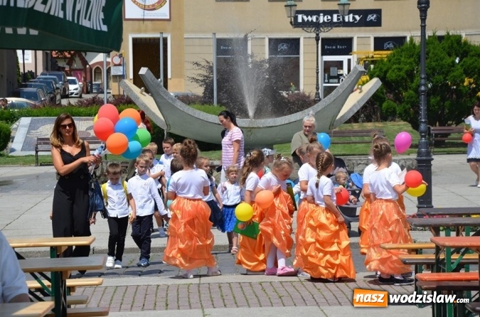 Zdjęcie w galerii na portalu naszwodzislaw.com: Festiwal Kultury na wodzisławskim Rynku za nami [FOTO] wiadomości z regionu