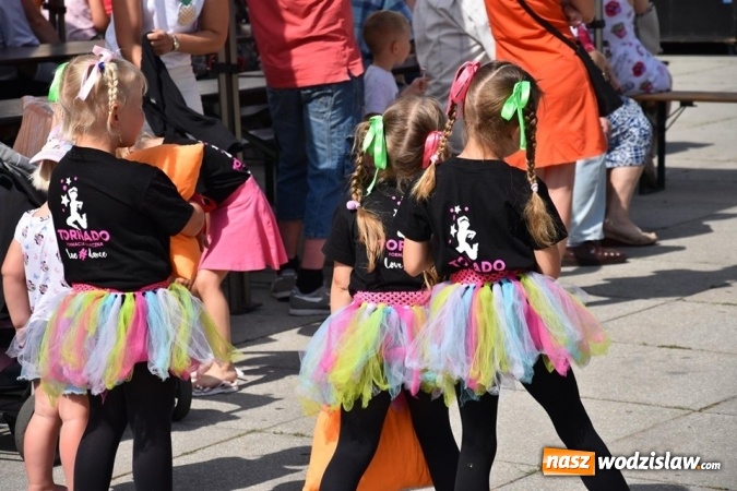 Zdjęcie w galerii na portalu naszwodzislaw.com: Festiwal Kultury na wodzisławskim Rynku za nami [FOTO] wiadomości z regionu