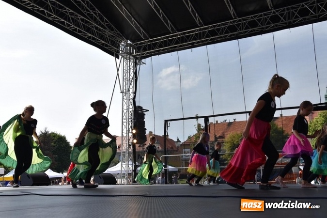 Zdjęcie w galerii na portalu naszwodzislaw.com: Festiwal Kultury na wodzisławskim Rynku za nami [FOTO] wiadomości z regionu