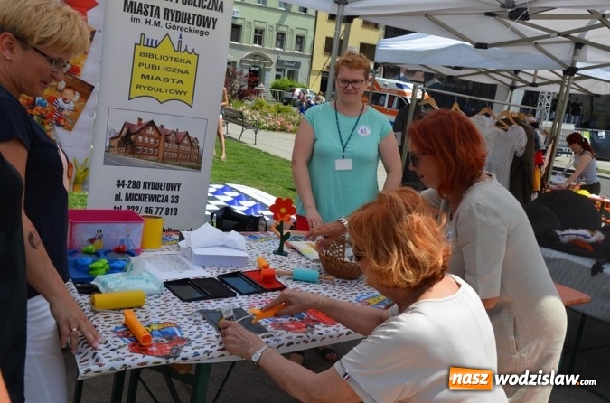Zdjęcie w galerii na portalu naszwodzislaw.com: Festiwal Kultury na wodzisławskim Rynku za nami [FOTO] wiadomości z regionu