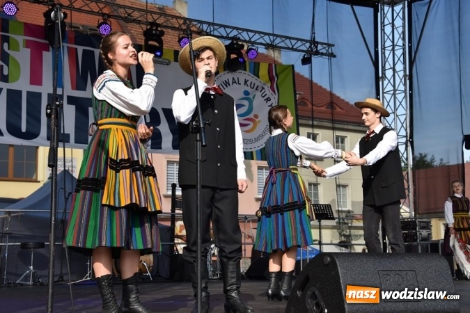 Zdjęcie w galerii na portalu naszwodzislaw.com: Festiwal Kultury na wodzisławskim Rynku za nami [FOTO] wiadomości z regionu