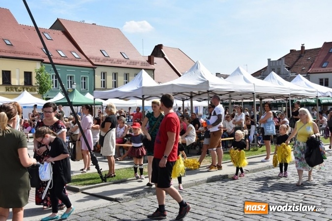 Zdjęcie w galerii na portalu naszwodzislaw.com: Festiwal Kultury na wodzisławskim Rynku za nami [FOTO] wiadomości z regionu