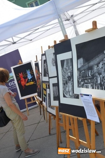 Zdjęcie w galerii na portalu naszwodzislaw.com: Festiwal Kultury na wodzisławskim Rynku za nami [FOTO] wiadomości z regionu