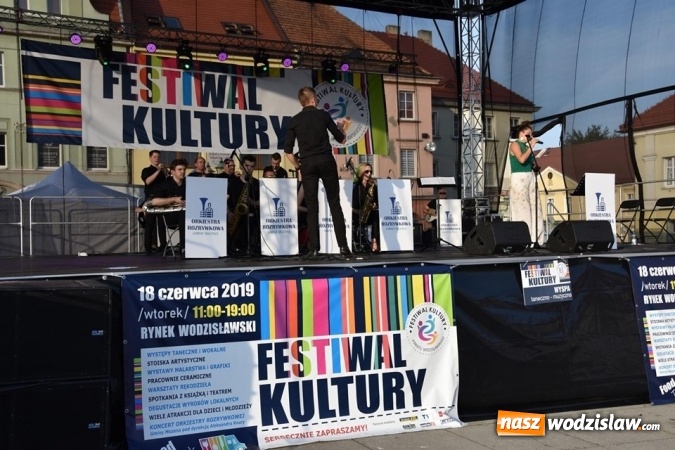 Zdjęcie w galerii na portalu naszwodzislaw.com: Festiwal Kultury na wodzisławskim Rynku za nami [FOTO] wiadomości z regionu