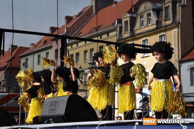 Zdjęcie w galerii na portalu naszwodzislaw.com: Festiwal Kultury na wodzisławskim Rynku za nami [FOTO] wiadomości z regionu