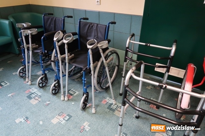 Zdjęcie w galerii na portalu naszwodzislaw.com: Bezpłatna wypożyczalnia sprzętu rehabilitacyjnego w Wodzisławiu wiadomości z regionu