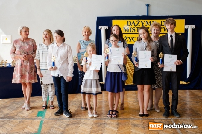 Zdjęcie w galerii na portalu naszwodzislaw.com: W Radlinie rozdano Oscary! [FOTO] wiadomości z regionu