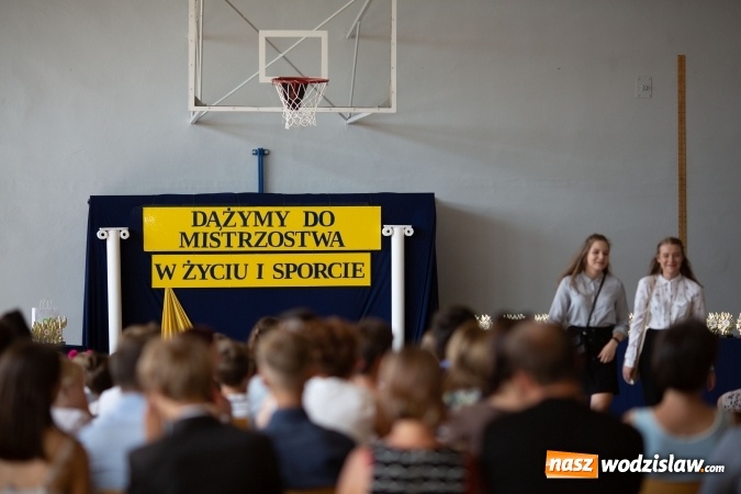 Zdjęcie w galerii na portalu naszwodzislaw.com: W Radlinie rozdano Oscary! [FOTO] wiadomości z regionu