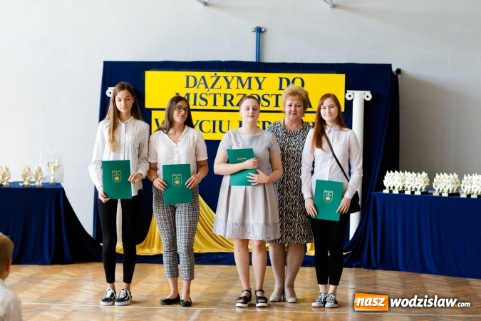 Zdjęcie w galerii na portalu naszwodzislaw.com: W Radlinie rozdano Oscary! [FOTO] wiadomości z regionu