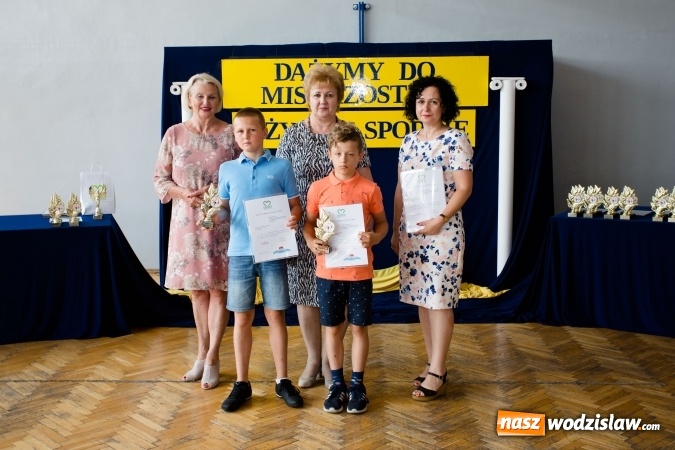 Zdjęcie w galerii na portalu naszwodzislaw.com: W Radlinie rozdano Oscary! [FOTO] wiadomości z regionu