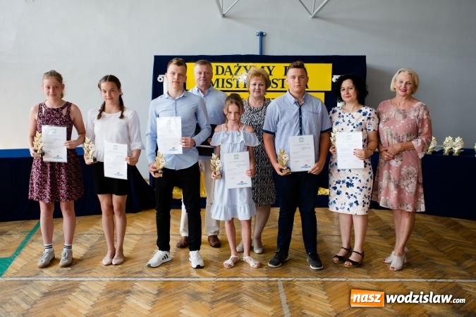 Zdjęcie w galerii na portalu naszwodzislaw.com: W Radlinie rozdano Oscary! [FOTO] wiadomości z regionu