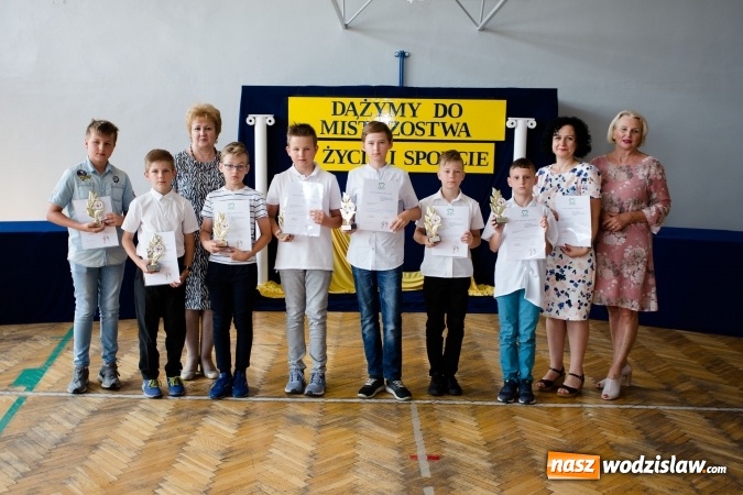 Zdjęcie w galerii na portalu naszwodzislaw.com: W Radlinie rozdano Oscary! [FOTO] wiadomości z regionu