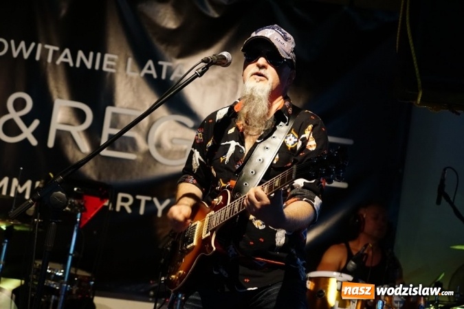 Zdjęcie w galerii na portalu naszwodzislaw.com: Gorące powitanie lata z zespołami Blend i Tabu [FOTO] wiadomości z regionu