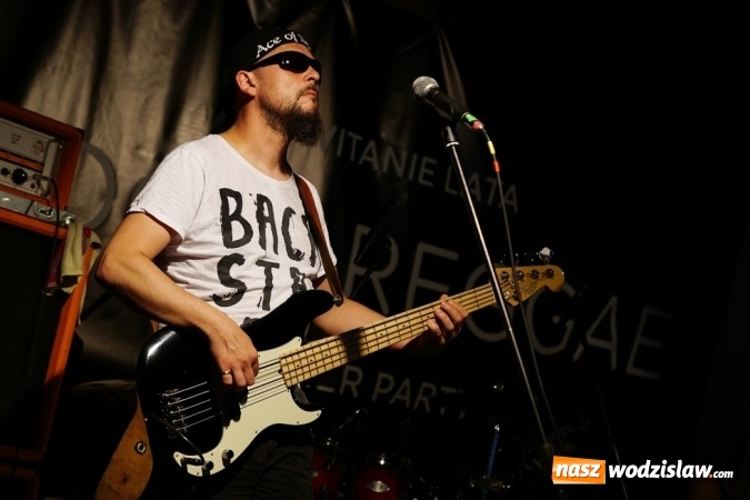 Zdjęcie w galerii na portalu naszwodzislaw.com: Gorące powitanie lata z zespołami Blend i Tabu [FOTO] wiadomości z regionu