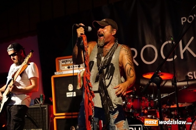 Zdjęcie w galerii na portalu naszwodzislaw.com: Gorące powitanie lata z zespołami Blend i Tabu [FOTO] wiadomości z regionu