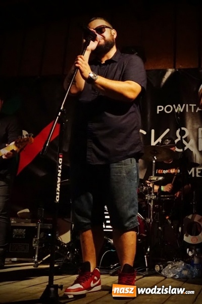 Zdjęcie w galerii na portalu naszwodzislaw.com: Gorące powitanie lata z zespołami Blend i Tabu [FOTO] wiadomości z regionu