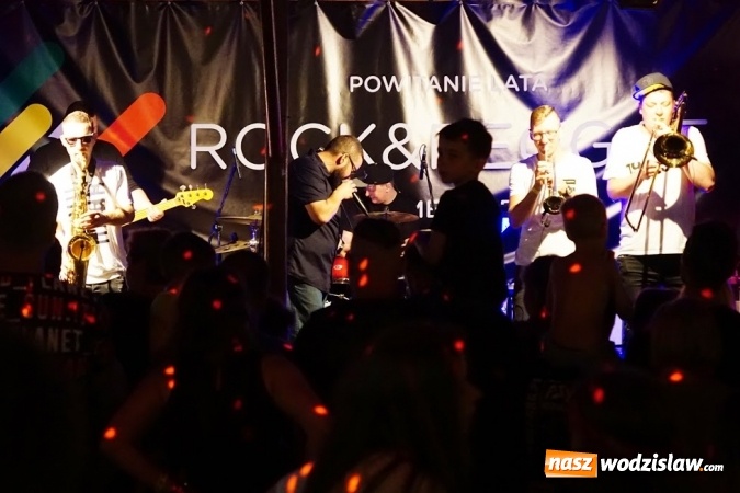 Zdjęcie w galerii na portalu naszwodzislaw.com: Gorące powitanie lata z zespołami Blend i Tabu [FOTO] wiadomości z regionu