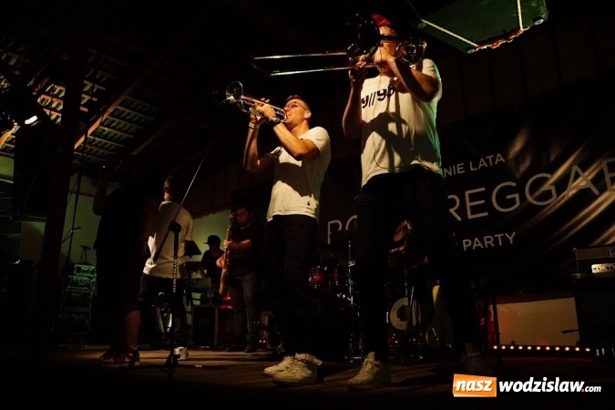 Zdjęcie w galerii na portalu naszwodzislaw.com: Gorące powitanie lata z zespołami Blend i Tabu [FOTO] wiadomości z regionu