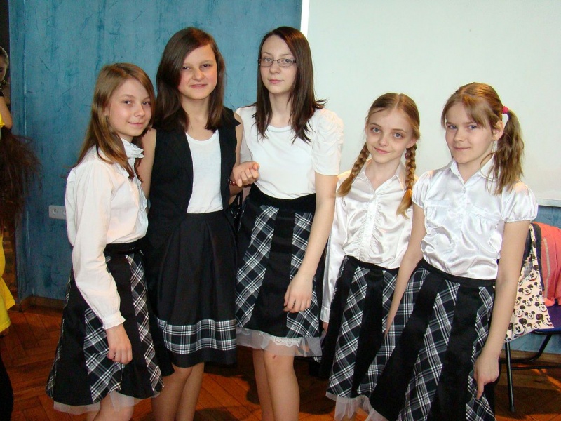 Zdjęcie w galerii na portalu naszwodzislaw.com: Najlepsze zespoły zdeMASKowane wiadomości z regionu