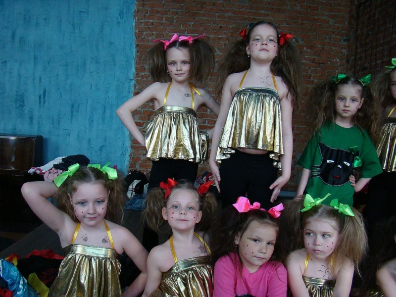 Zdjęcie w galerii na portalu naszwodzislaw.com: Najlepsze zespoły zdeMASKowane wiadomości z regionu