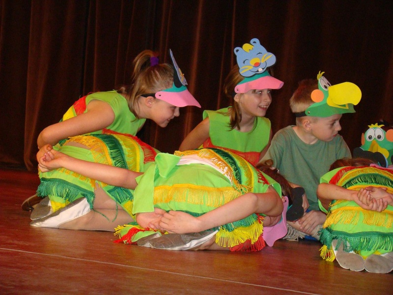 Zdjęcie w galerii na portalu naszwodzislaw.com: Najlepsze zespoły zdeMASKowane wiadomości z regionu