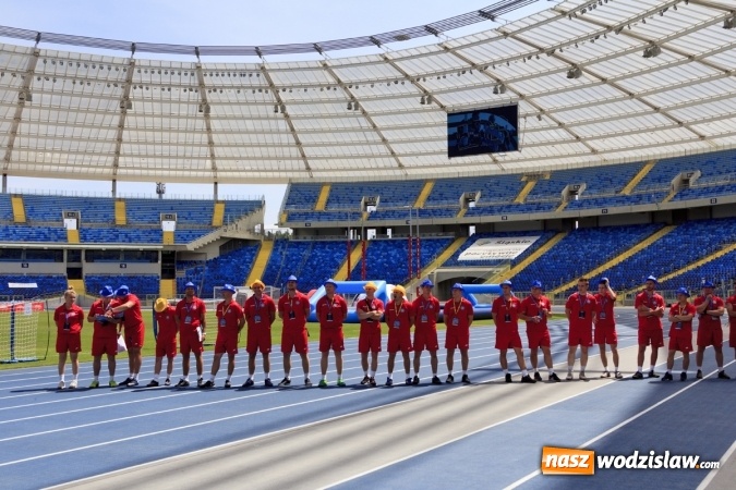 Zdjęcie w galerii na portalu naszwodzislaw.com: II Piknik Rodzinny na Stadionie Śląskim za nami wiadomości z regionu