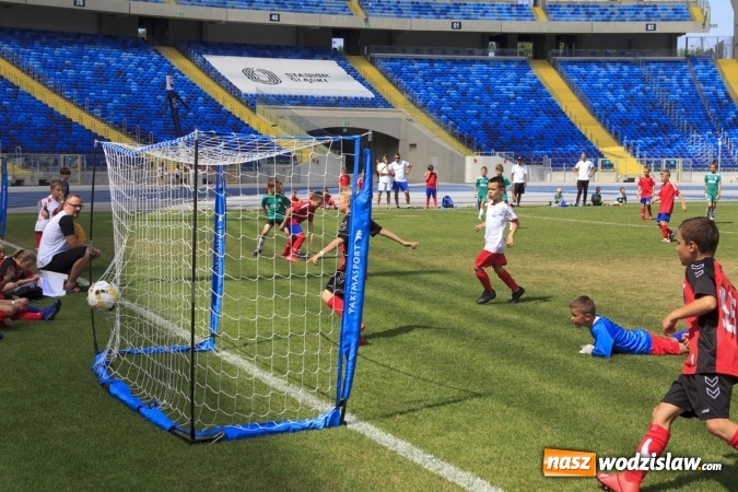 Zdjęcie w galerii na portalu naszwodzislaw.com: II Piknik Rodzinny na Stadionie Śląskim za nami wiadomości z regionu